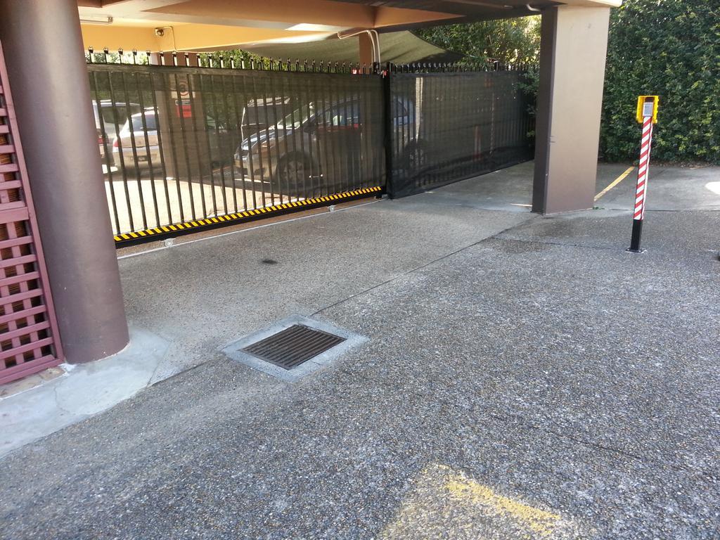 Garden Lodge Sydney Hotel Екстериор снимка