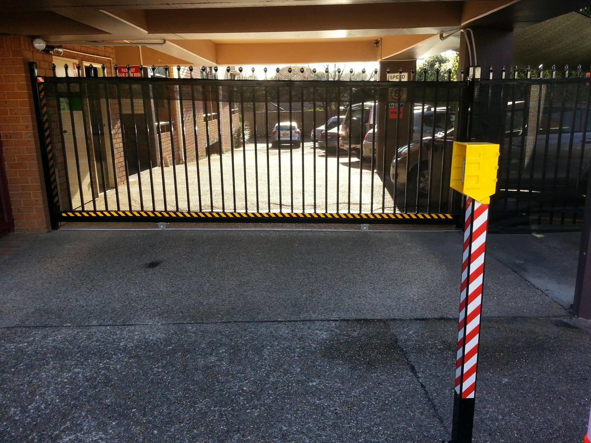 Garden Lodge Sydney Hotel Екстериор снимка